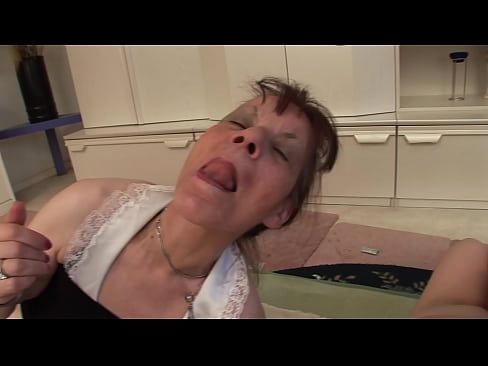 ❤️ To bestemødre og en bestefar har en trekant ❌ Porno ved no.quizfarmature.ru ❌️❤